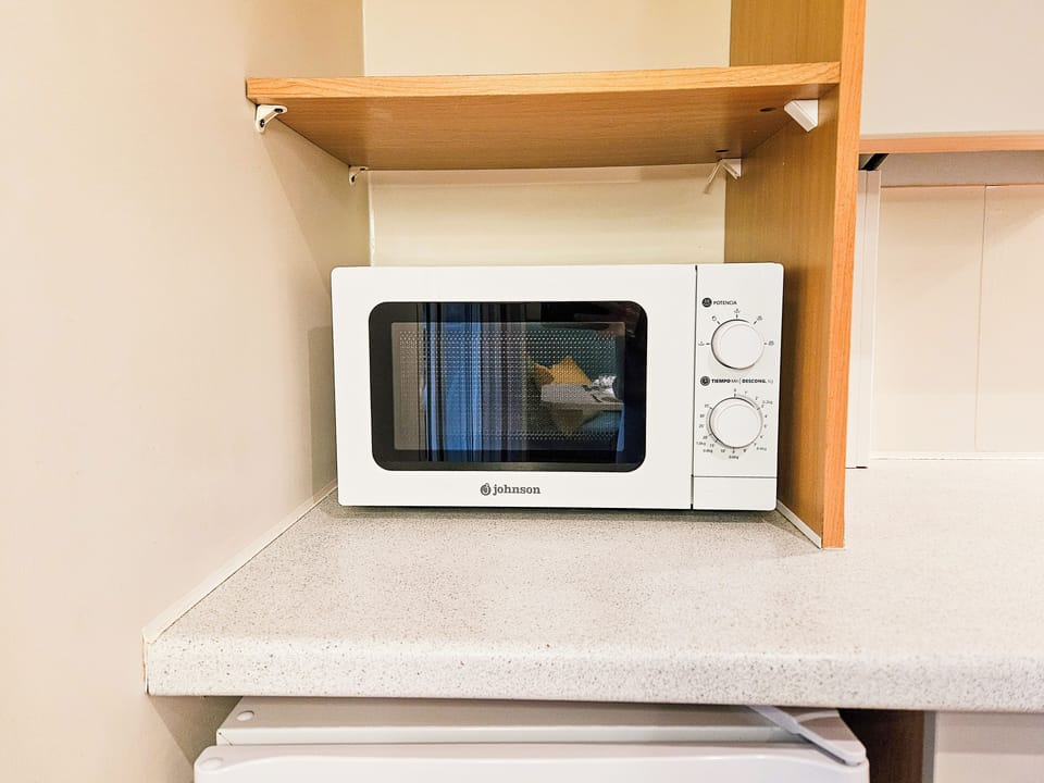 Comfort Cabin, Mountain View | Private kitchen | Mini-fridge, microwave, stovetop