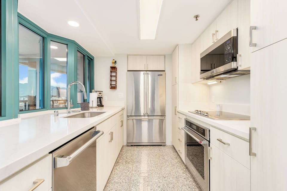 Fully renovated kitchen with modern finishes