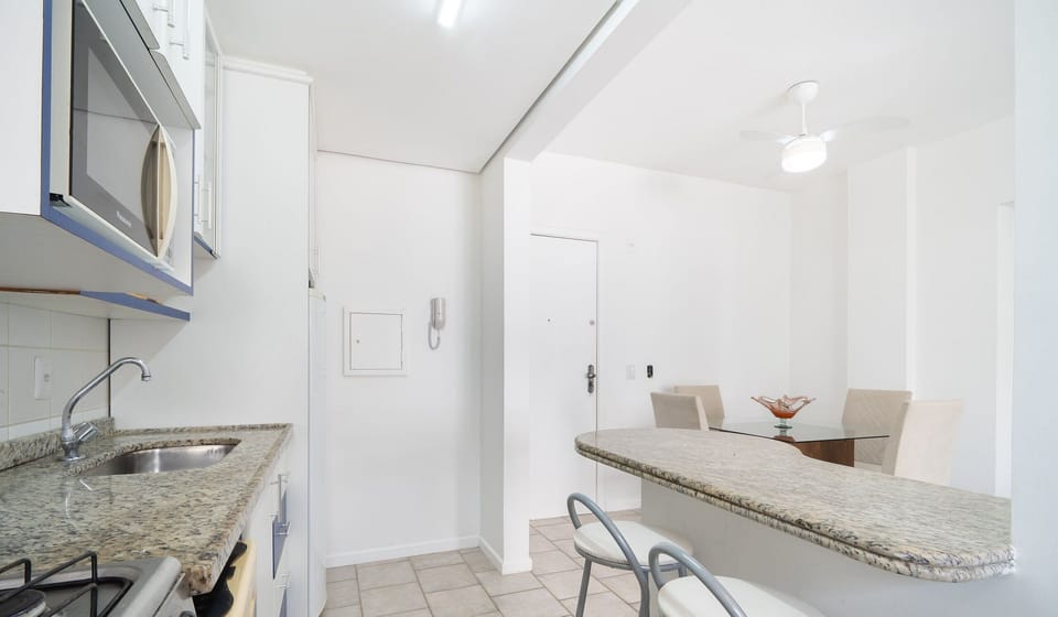 Basic Apartment | Private kitchen