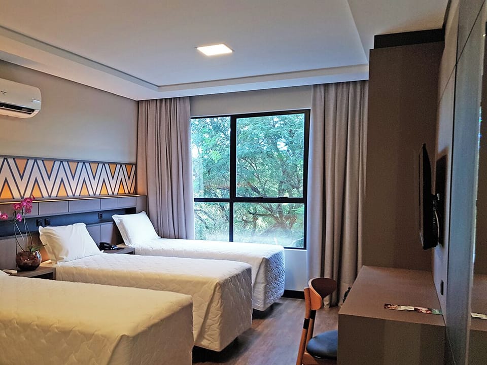Bedroom. Interior and views may vary based on location and availability
