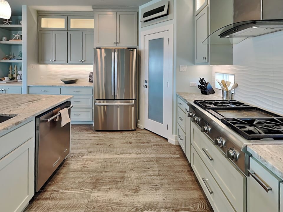 Full Kitchen - Stainless Appliances - Third Floor
