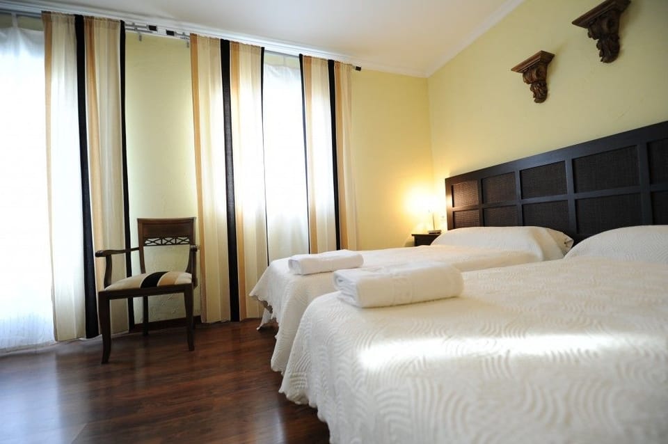 Premium bedding, minibar, desk, blackout drapes