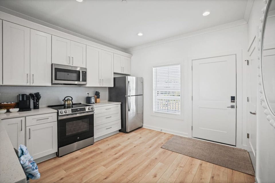 Open kitchen design — Easy flow for cooking and gathering