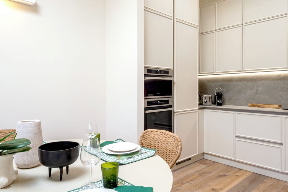 Apartment, 2 Bedrooms, Garden View | Living area