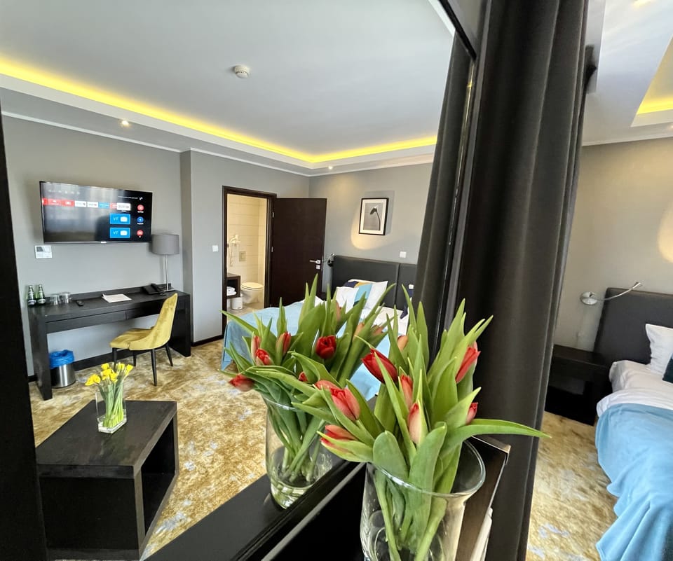 Superior Room | In-room safe, blackout drapes, soundproofing, free cribs/infant beds