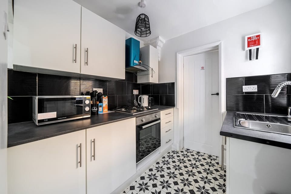 View of the fully equipped kitchen