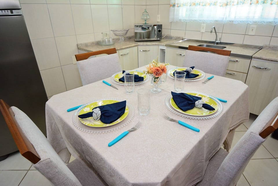 Villa | Dining