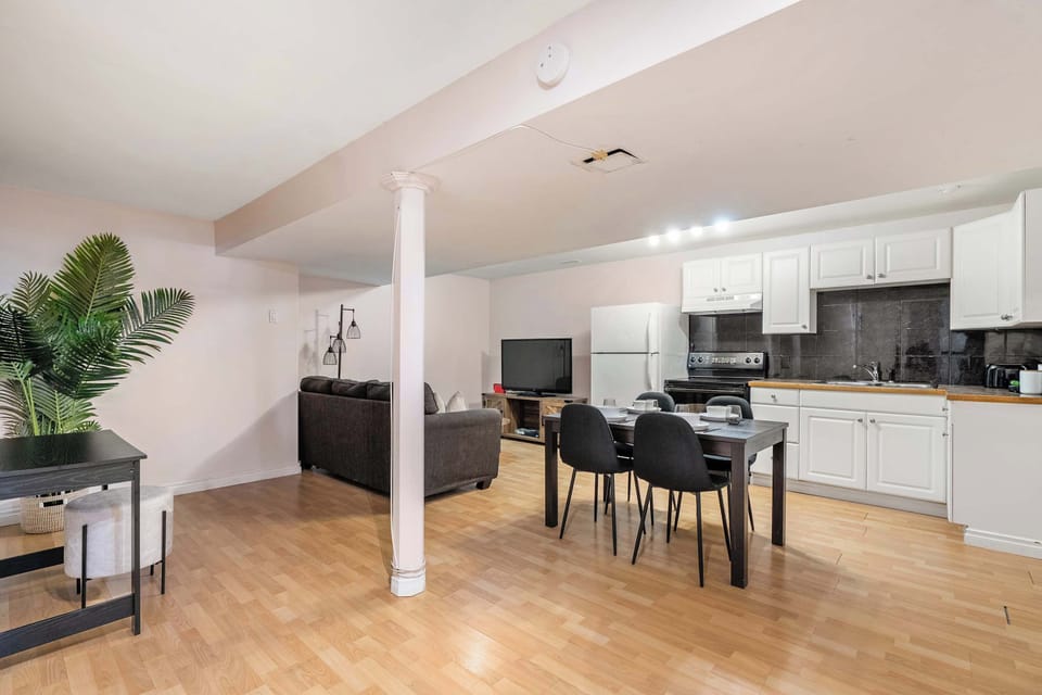 Bright, spacious family layout