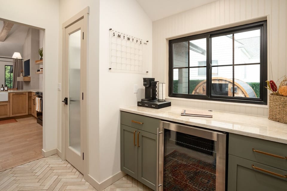 Wet Bar