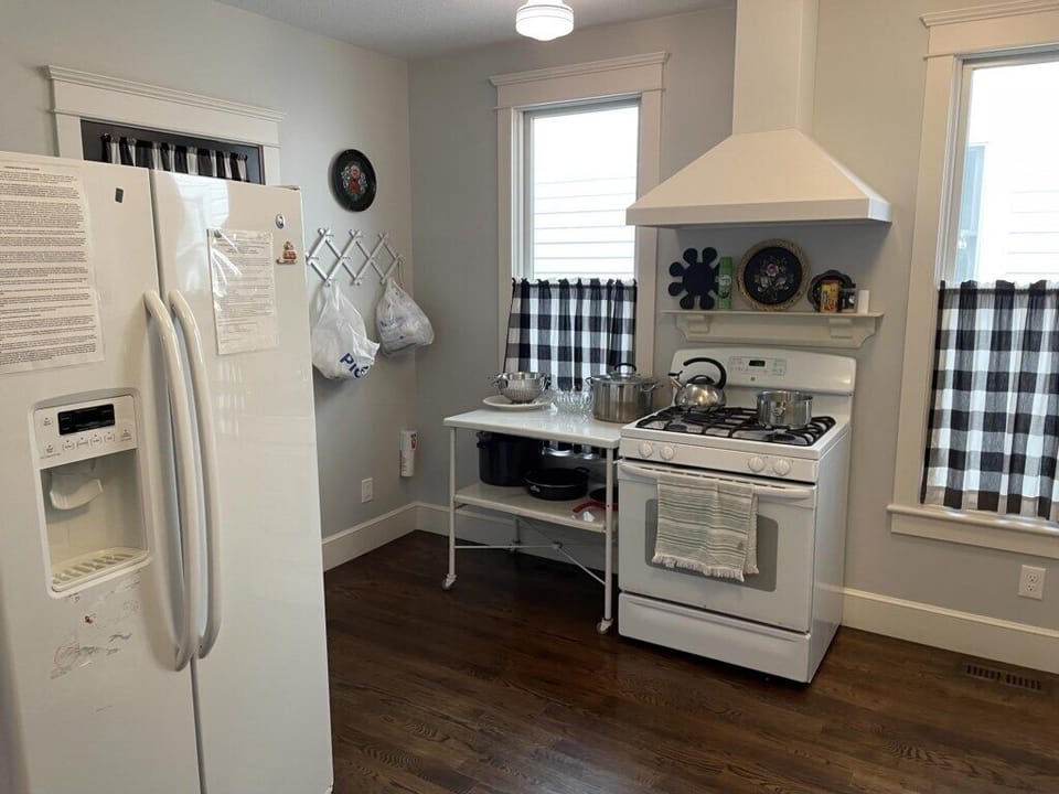 230CentralKitchen2