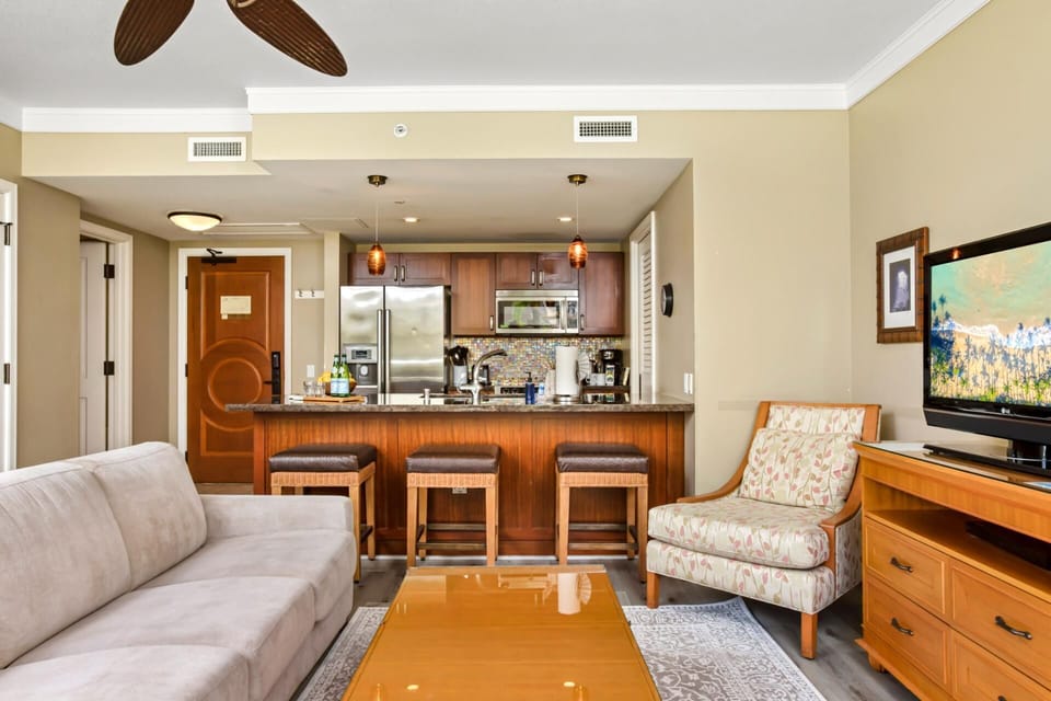 Stylish interiors that are as functional as they are beautiful! HKH-216