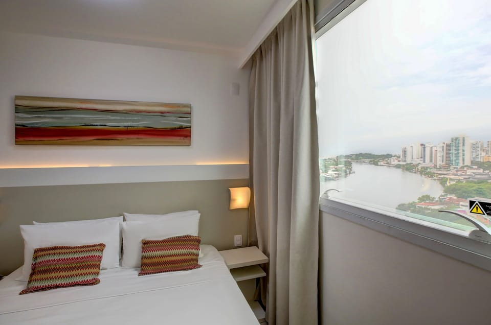 Standard Double Room, 1 Queen Bed | Minibar, in-room safe, desk, soundproofing