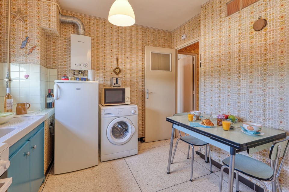 Kitchen and dining area