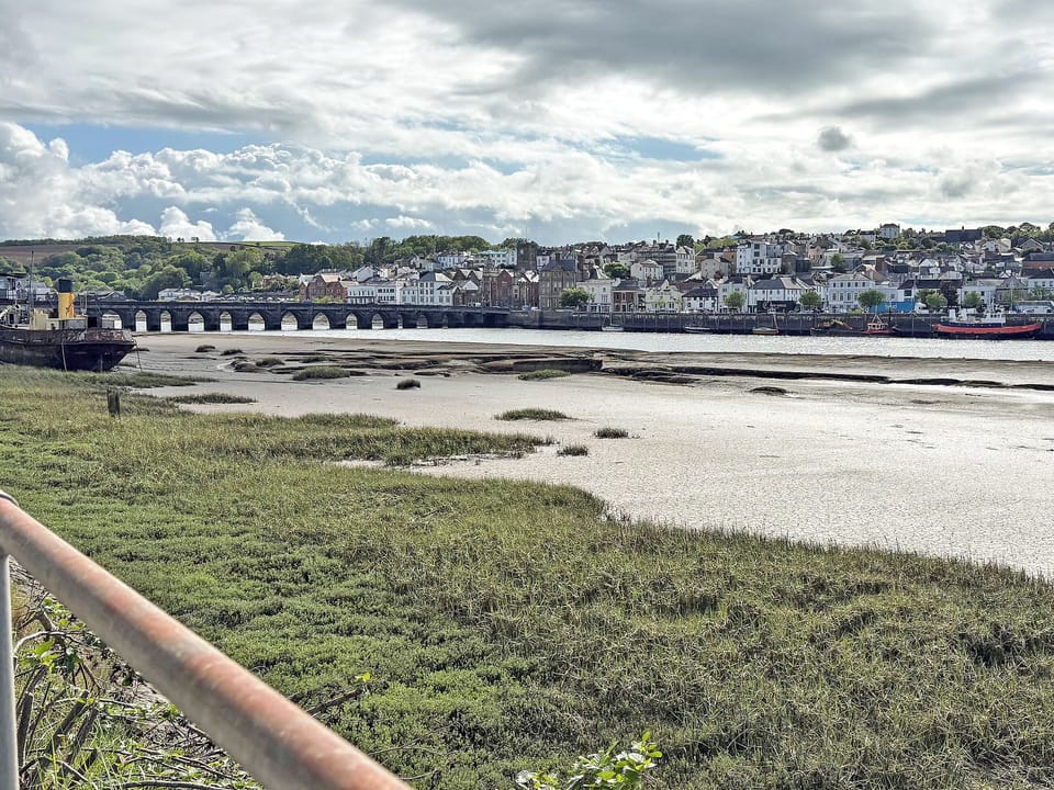 Surrounding area | Twenty One, Westward Ho