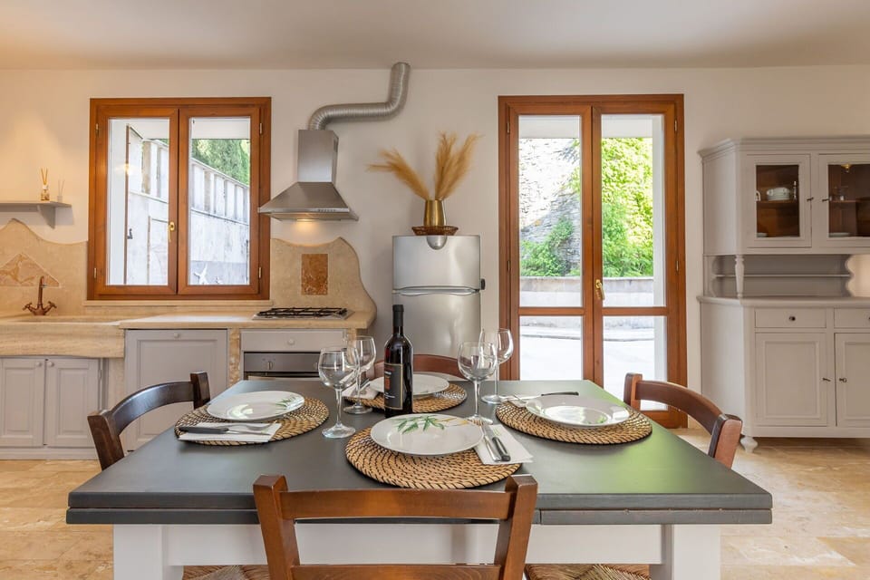 Dining Room, Kitchen
