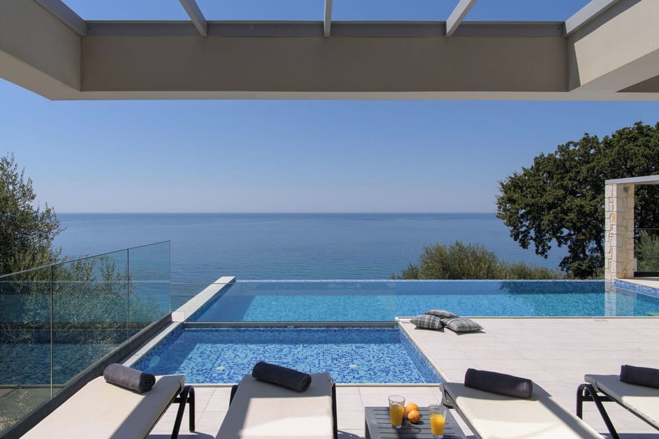 Building Exterior, Outdoor, Pool, Scenic View