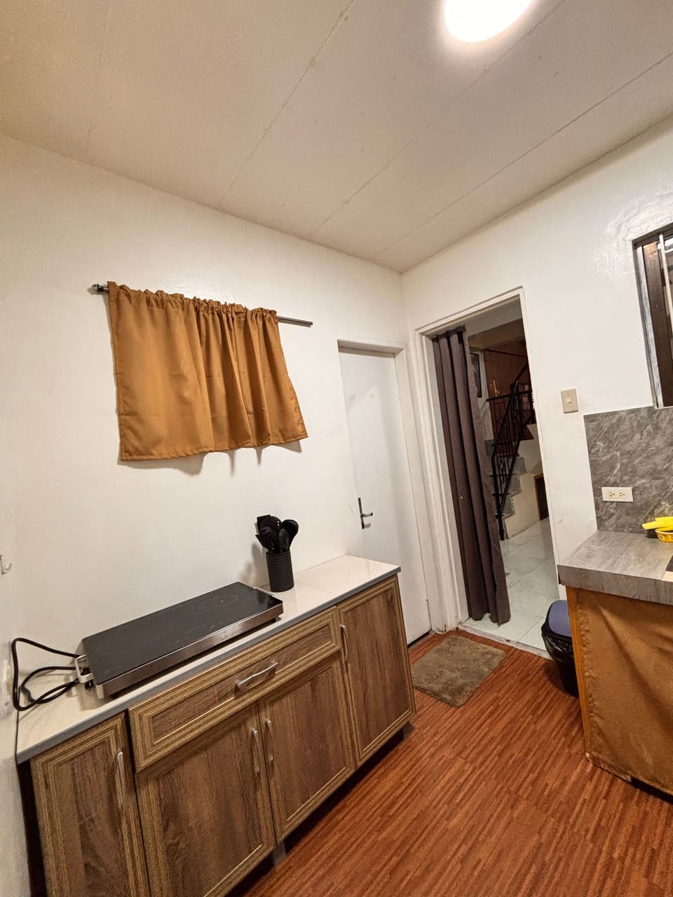 Apartment, 2 Bedrooms, Smoking, Balcony | Interior