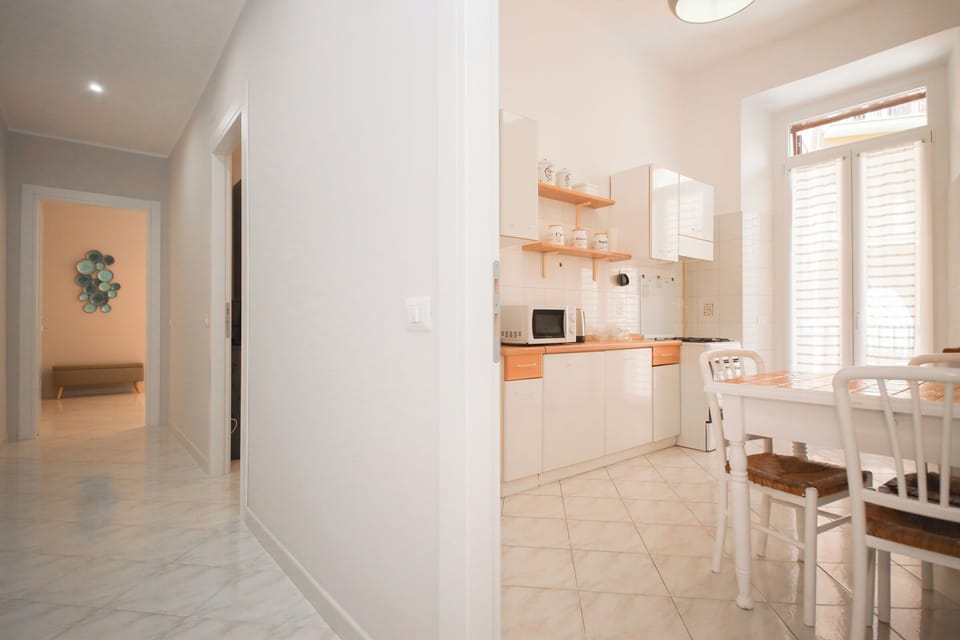 Apartment (1 Bedroom) | Private kitchen | Microwave, espresso maker, electric kettle