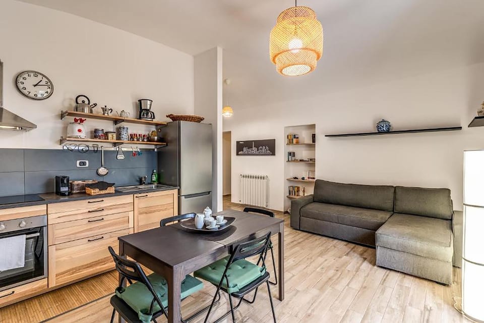 Apartment (1 Bedroom) | Interior