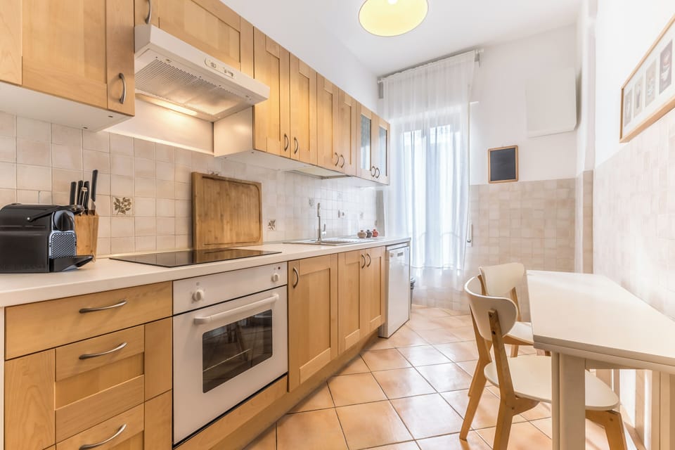 Apartment (1 Bedroom) | Interior