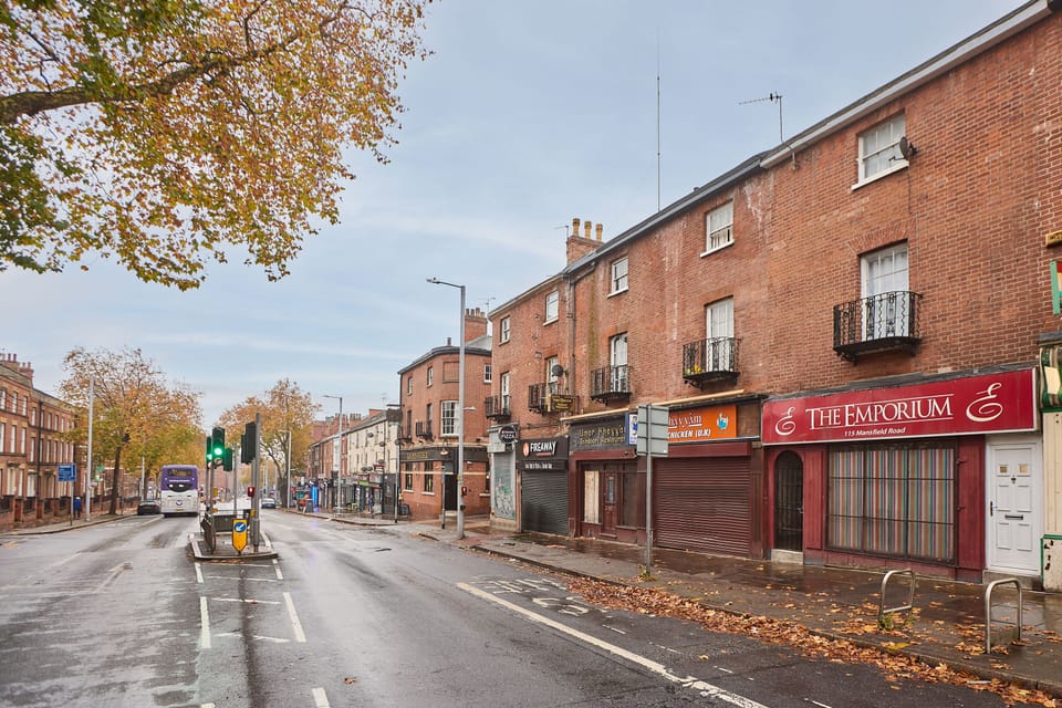 Emporium Apartment Ground, Nottingham - Host & Stay