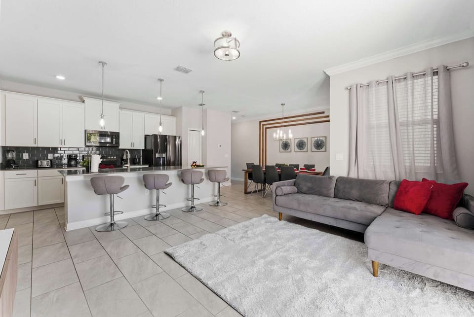 House | 4 bedrooms, high-speed internet