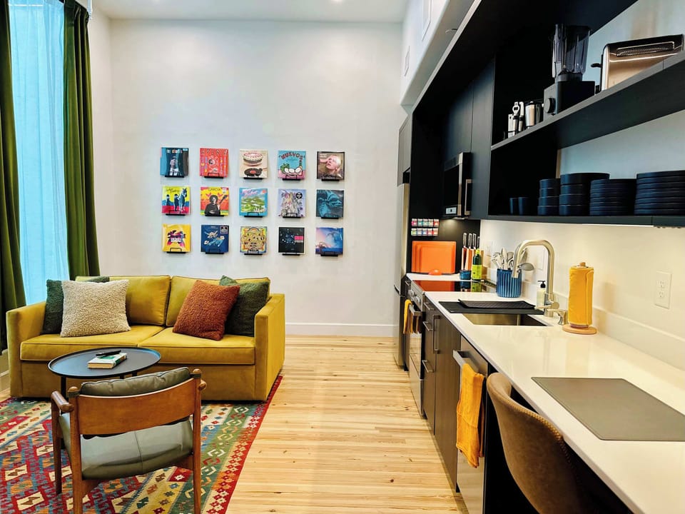 House | 1 bedroom, desk, Internet