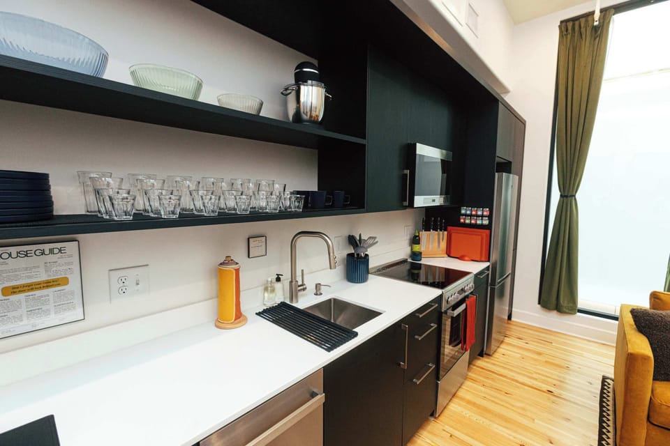 House | 1 bedroom, desk, Internet