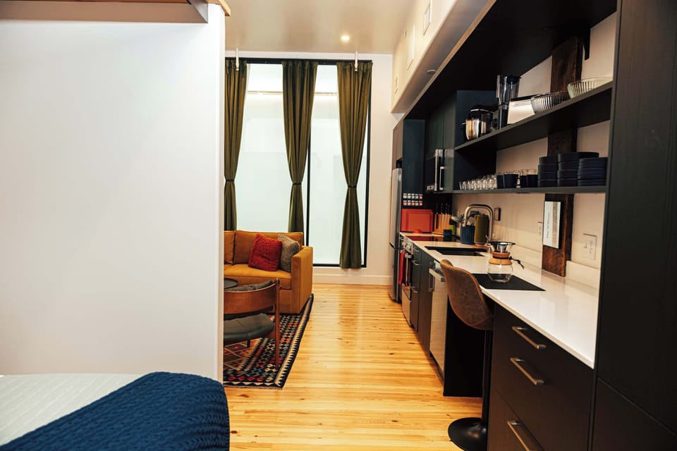 House | 1 bedroom, desk, Internet