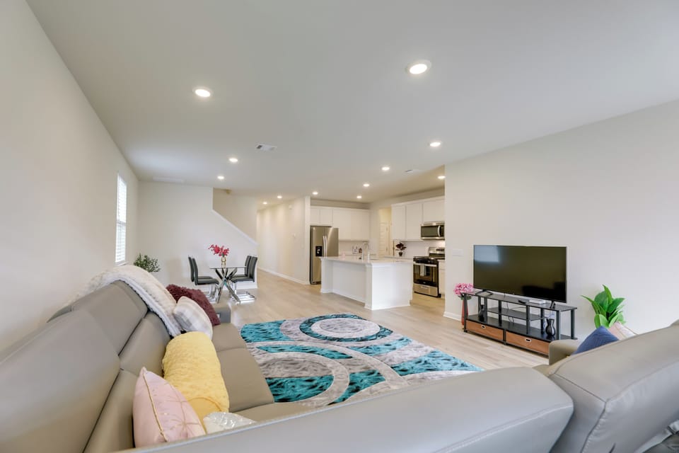 House (3 Bedrooms) | Interior