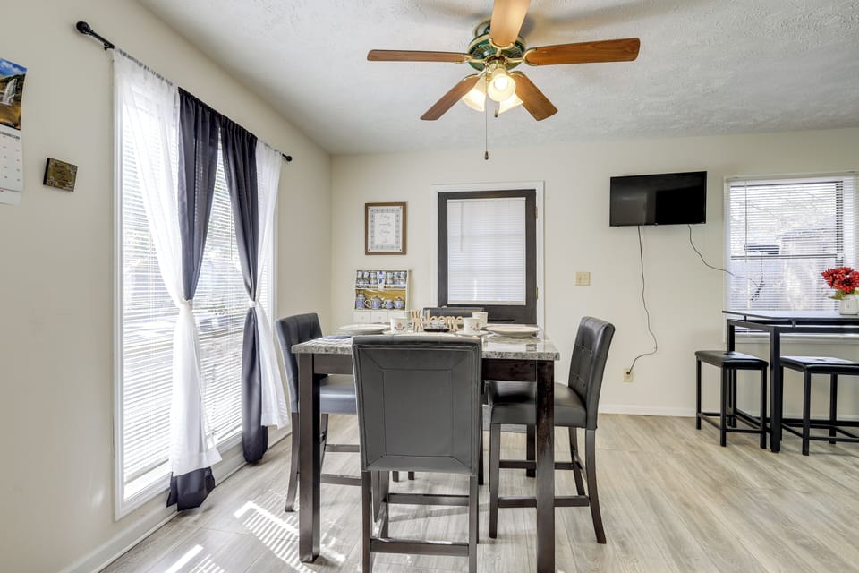 House (4 Bedrooms) | Interior