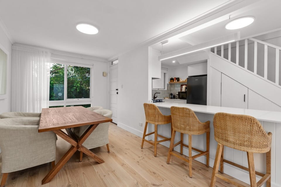 Apartment | Dining