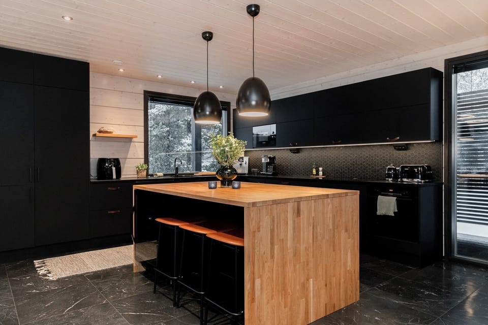 Premium Villa, 4 Bedrooms, Executive Level | Private kitchen | Coffee/tea maker, full-size fridge, microwave, oven