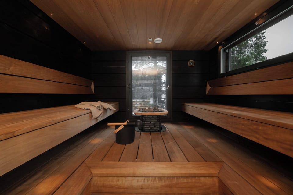 High-Quality 4BR Villa in Ruka - Private Hot Tub & Sauna Villa in Finland