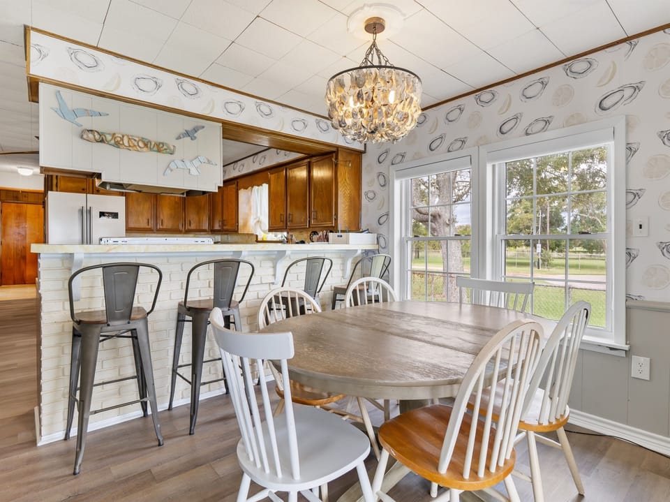 dining room and bar area