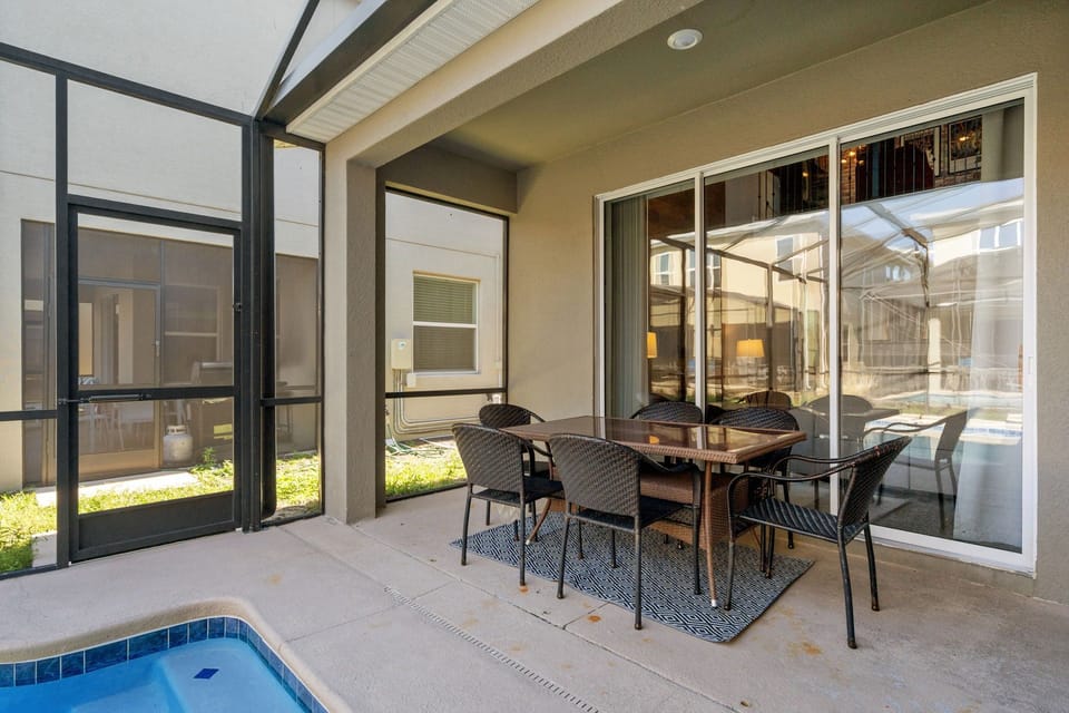 Pool area