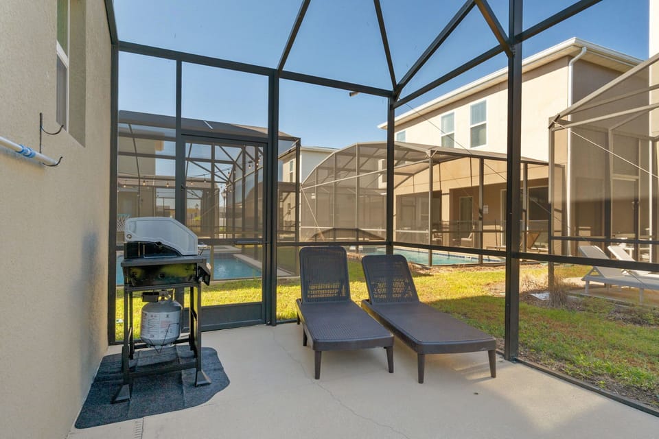 Pool area