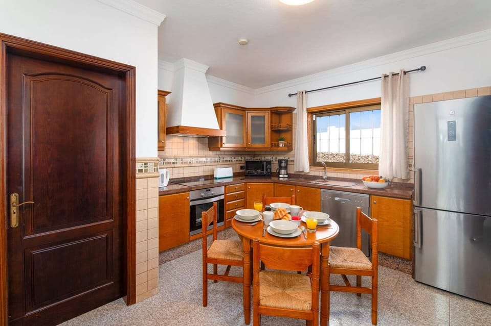 Villa Victoria Lanzarote image