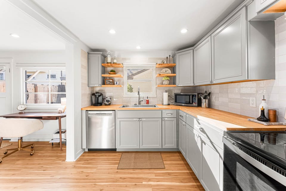 1211 N 16th St-19