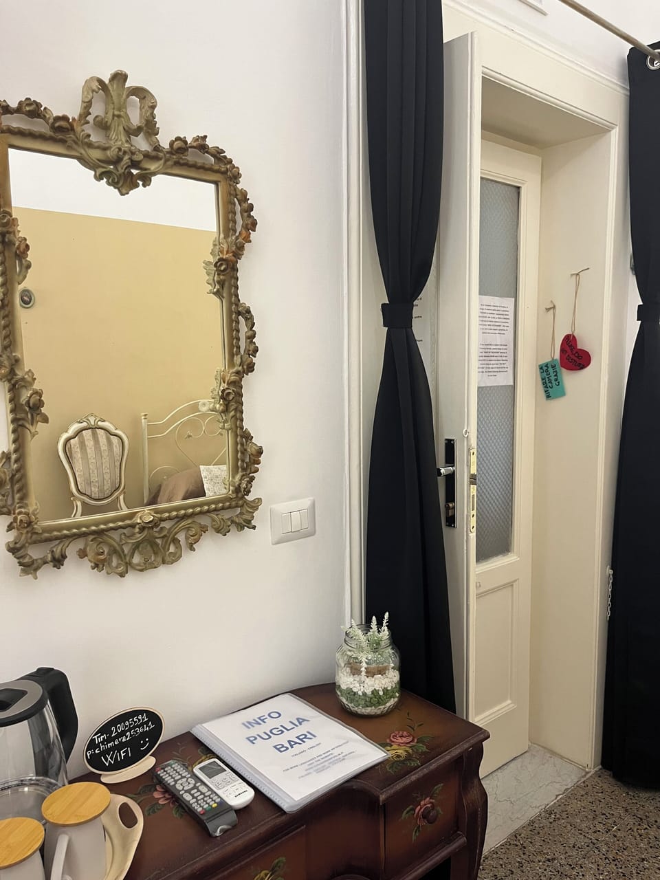 Family Quadruple Room, Courtyard View | Desk, WiFi (free)