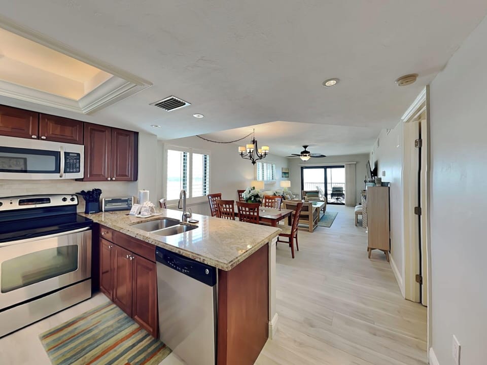 Condo (2 Bedrooms) | Property amenity