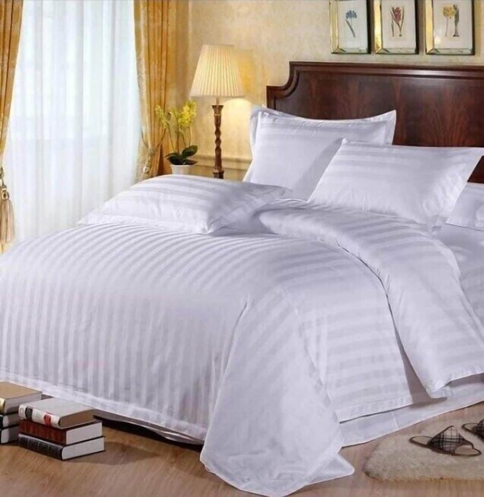 Standard Double Room | Free WiFi, bed sheets