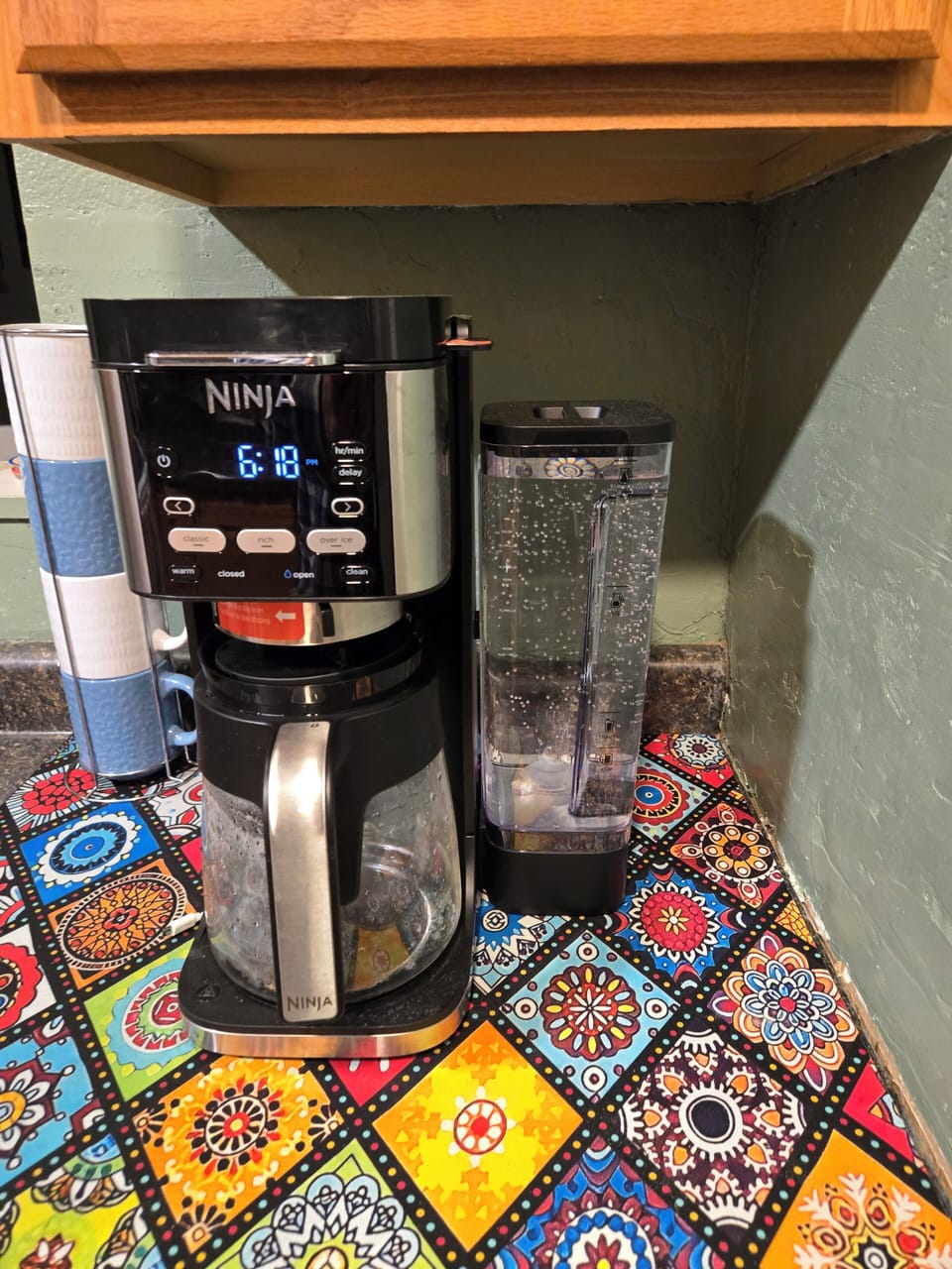 Ninja 12 cup Dual Brew coffee maker for ground coffee or K pods