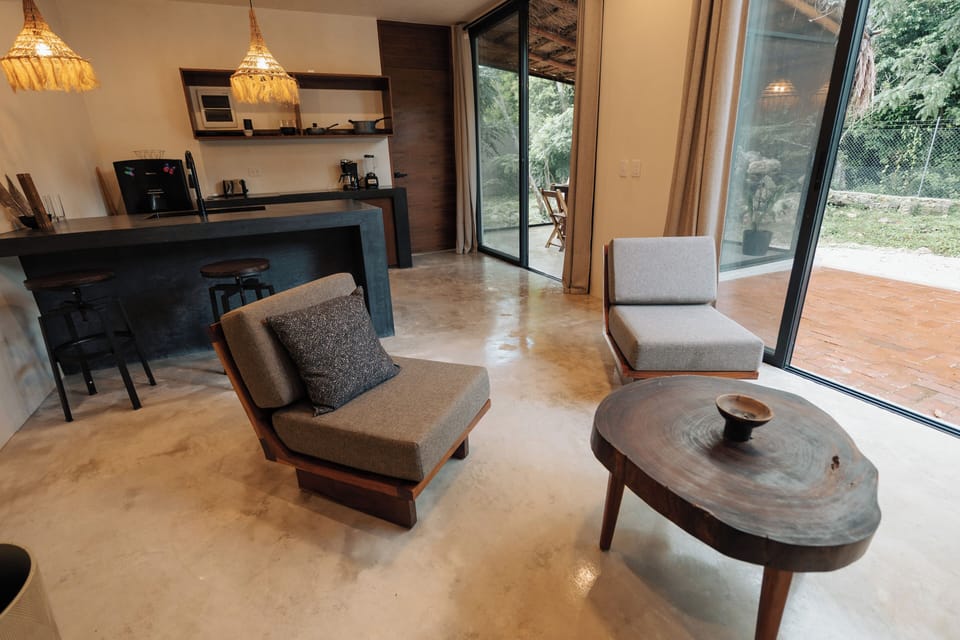 Luxury House, Garden View | Living area