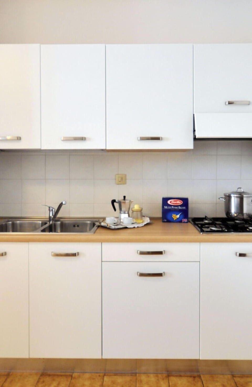 Apartment, Condominium, Hotel