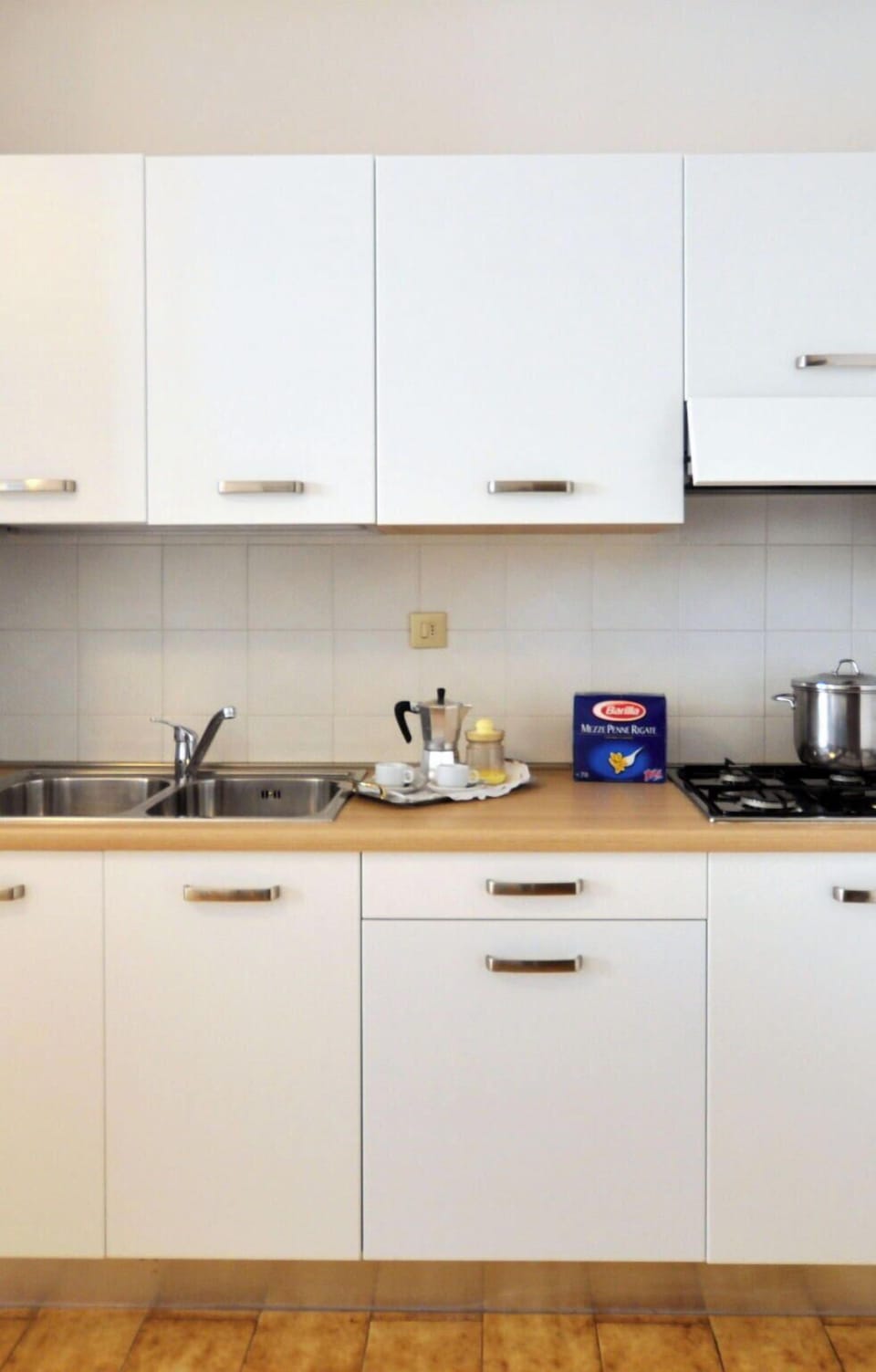 Apartment, Condominium, Hotel