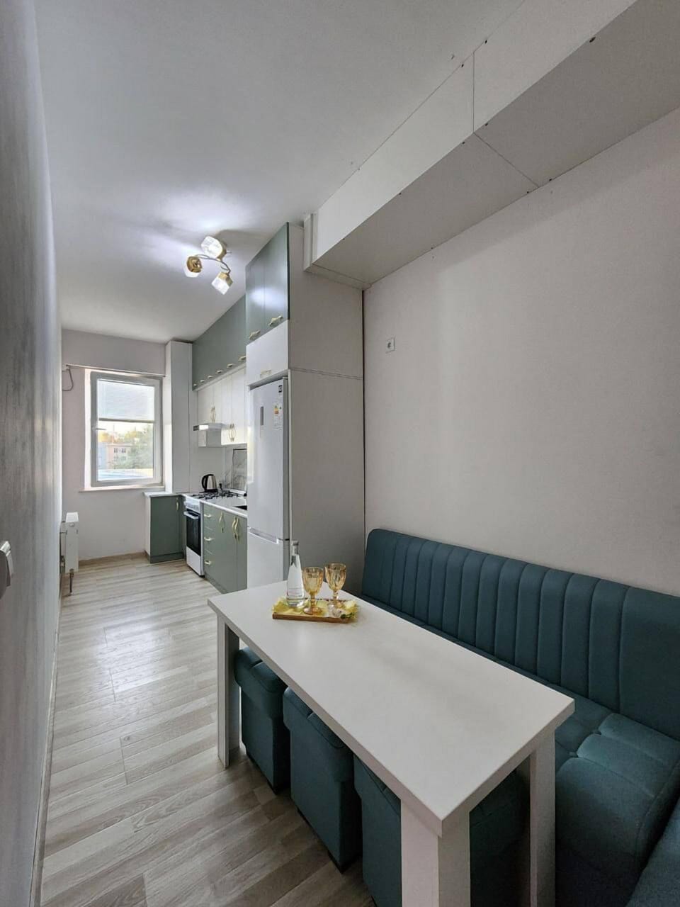 Comfort Apartment, Balcony, Courtyard View | Private kitchen | Fridge, microwave, stovetop, electric kettle