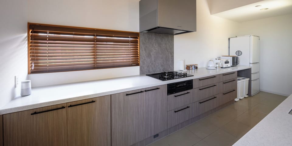 Luxury House, Ocean View | Private kitchen