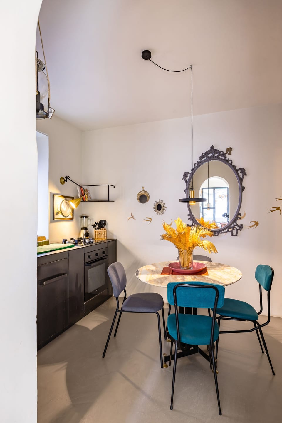Apartment (2 Bedrooms) | Private kitchenette | Microwave, oven, stovetop, dishwasher