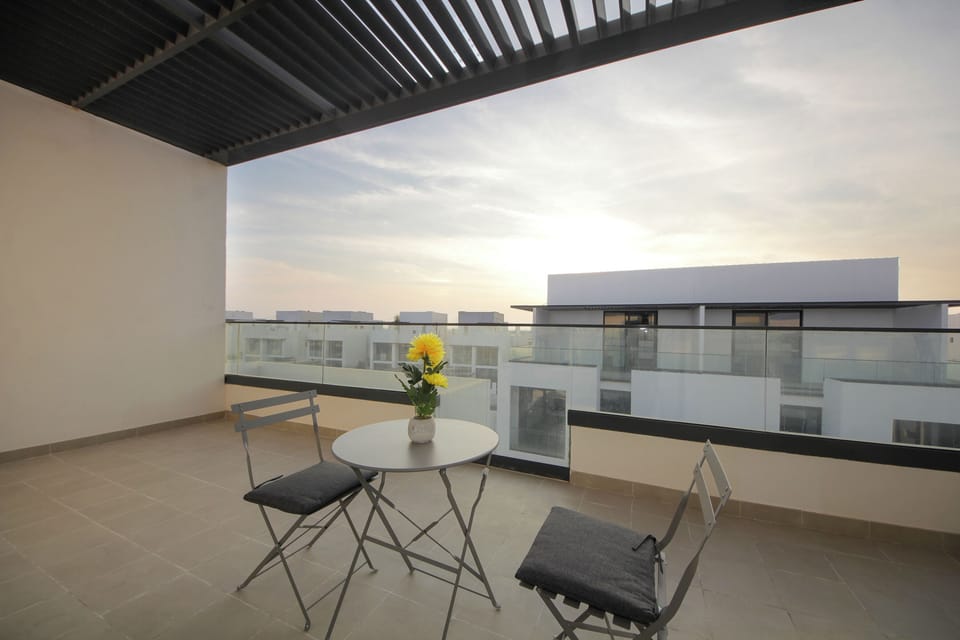 Luxury Villa, Garden View | Terrace/patio